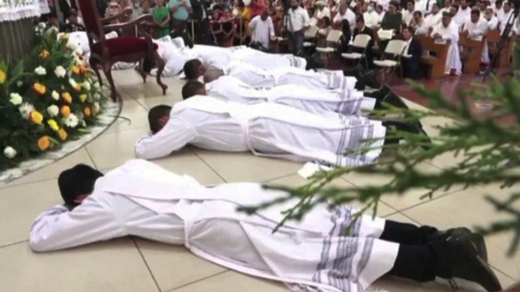 Giáo hội Nicaragua có thêm 9 tân linh mục